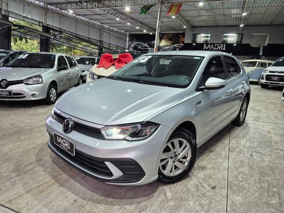 VOLKSWAGEN POLO 1.0 170 TSI COMFORTLINE AUTOMÁTICO
